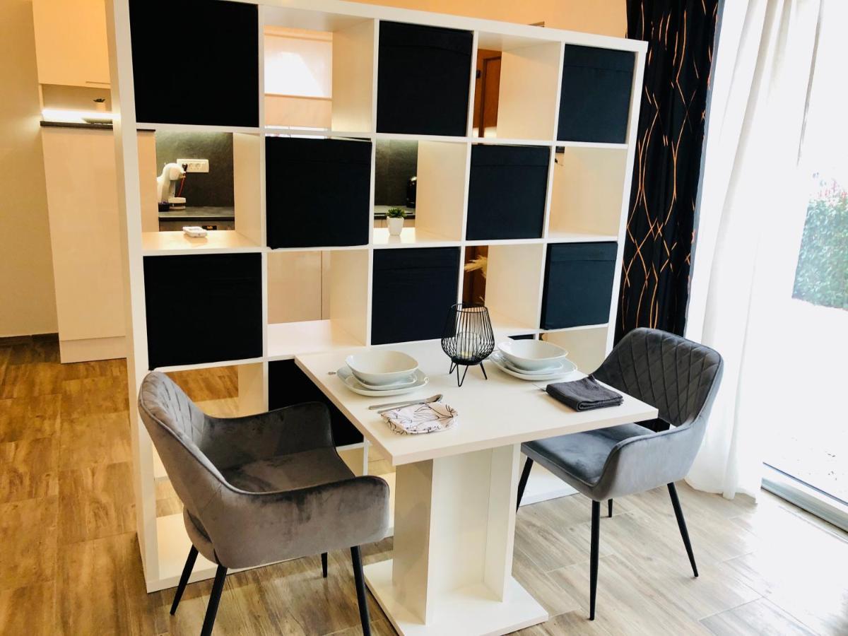 Studio For2 In Opatija Buitenkant foto