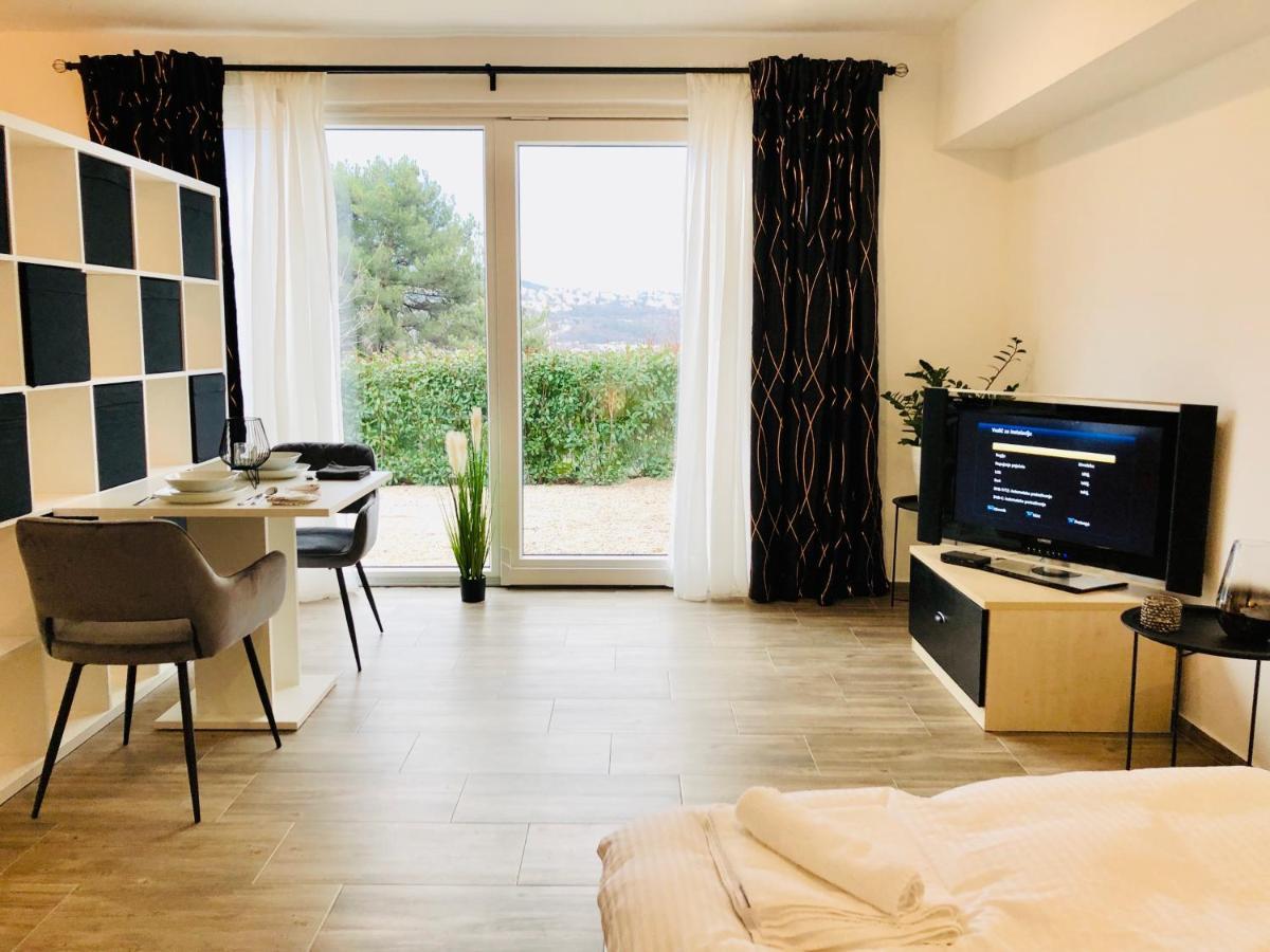 Studio For2 In Opatija Buitenkant foto